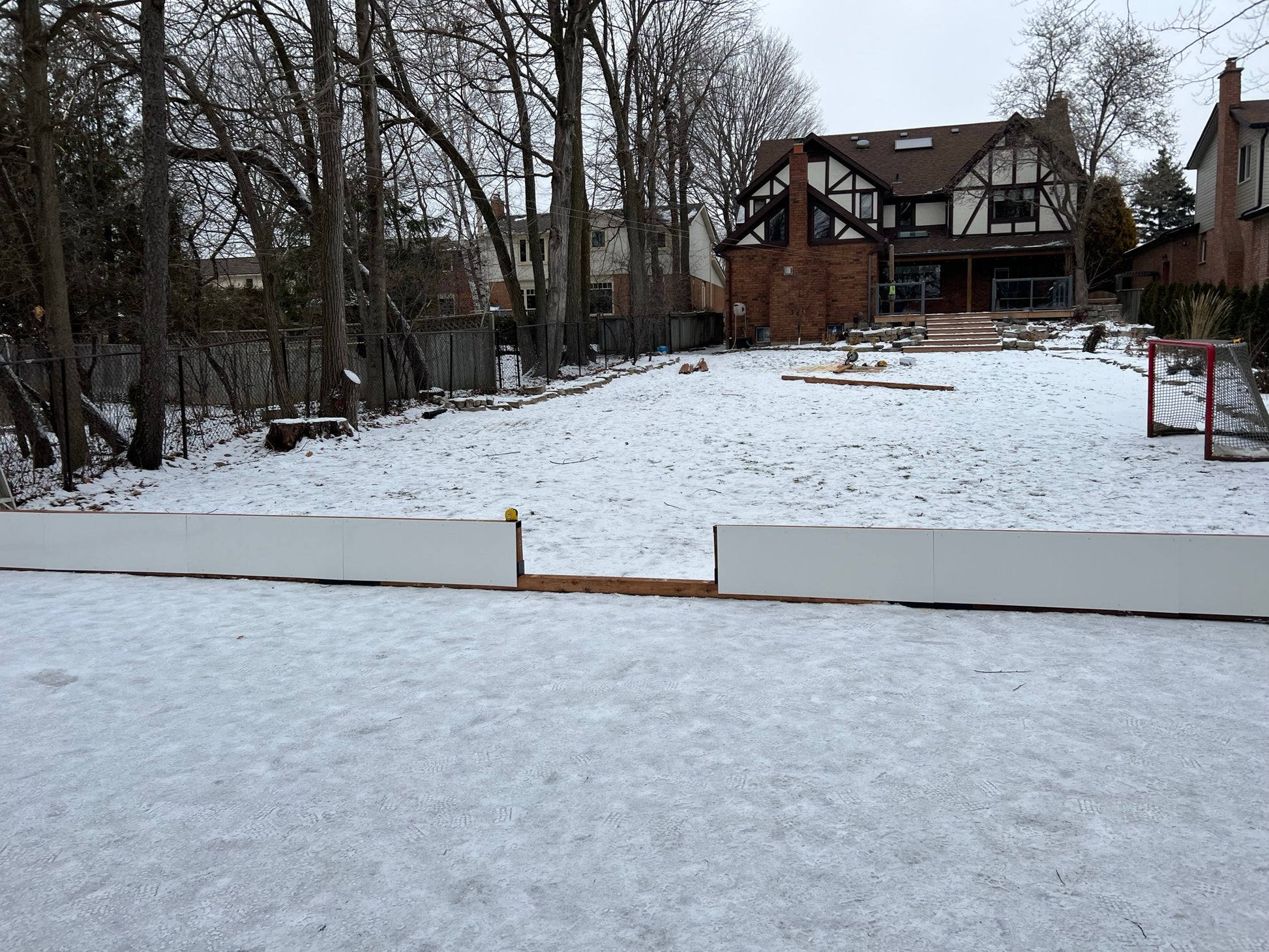 puck board for outdoor hockey